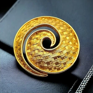 Capri goldfarbene Brosche Basketweave Mid Century Modernist Vintage signiert - Bild 1 von 9