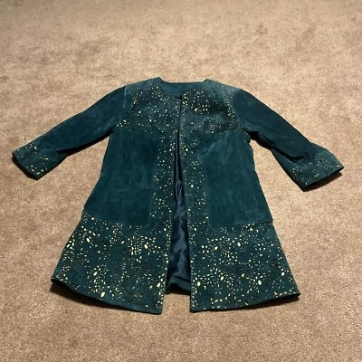 Abrigo Chi By Carlos Falchi Cuero Gamuza Perforado Verde/Dorado Pequeño Foto 1 de 4