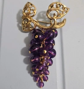 Spilla/spilla pendente vintage AVON viola con perline goccia grappolo d'uva - Foto 1 di 5