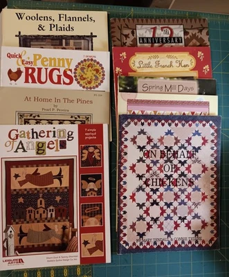 Lot Of 9 Quilting Books/patterns - Image 1 of 4