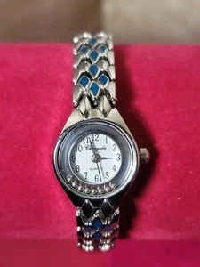 Chaoyada Mini 18 mm Damen Quarz Uhr Silber Neue Batterie - Bild 1 von 5