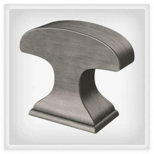 Liberty Hardware 1-3/8" Classic Edge Knob Heirloom Silver - Picture 1 of 1