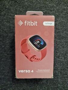 Fitbit Versa 4 GPS Watch - Pink Sand/Copper Rose Aluminium - New - DAMAGED BOX