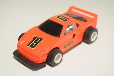 V 1:43 TYCO INDUSTRIES FERRARI F40 F 40 PLÁSTICO NARANJA EXCELENTE ESTADO Foto 1 de 4