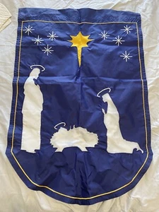 Vtg Christmas Holiday Nativity Star Holy Family Outside Banner Garden Flag 28x40 - Picture 1 of 4