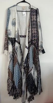 H&M Women’s Multicolor Floral Tie Front Oversized Long Dress Size 18 NWT - Image 1 of 4