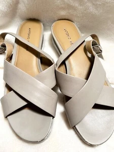 WOMENS SIZE 9.5M TAUPE/LIGHT GRAY ANTONIO MELANI SLINGBACK SANDALS - Picture 1 of 7