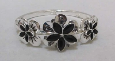 "Brazalete brazalete DANA BUCHMAN tono plata negro 3D flores ovalado con bisagras 6-1/2""" Foto 1 de 4