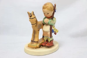 GOEBEL HUMMEL "PRAYER BEFORE BATTLE" #20 TMK1 "Made in U.S. Zone Germany" - Picture 1 of 5