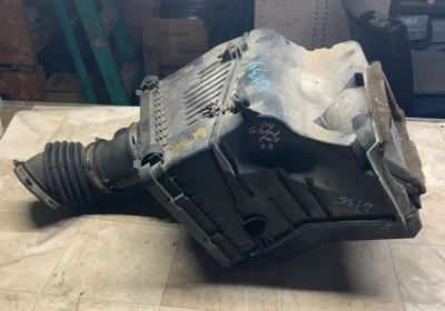 Pontiac Grand Prix 2004 04 (sin supercargador) filtro de aire caja carcasa Foto 1 de 4