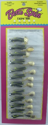 BETTS TACKLE Betts 021GR-24G 1" 1/32 Oz Beetle Spin Black/Yellow Stripes Card of 12