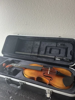 Knilling 110VN44 4/4 Size Sebastian Student Violin Outfit With Case & BOW - Image 1 of 4