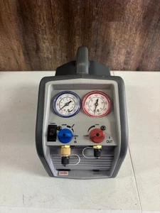 Robinair Recovery Machine - Picture 1 of 3