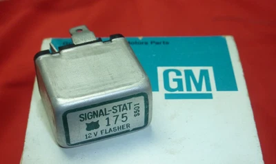 Nuevo de Lote Antiguo Signal-Stat 175 Intermitente GM Harley Davidson 3883794 CAMARO CORVETTE ORIGINAL Foto 1 de 4