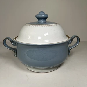 Denby - Castilla Azul - Cazuela / Tazón para verduras con tapa, plato para servir, puré - Imagen 1 de 15