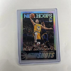 2016-17 Panini NBA Hoops Action Shots Stephen Curry #1 - Imagen 1 de 2