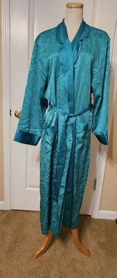 Victoria's Secret Robe Large Green Embossed Long Belted Vintage - Image 1 of 4