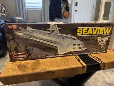Kit Modelo 2001 Luces Polares Seaview Viaje al Fondo del Mar #5099 Foto 1 de 4