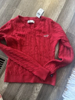 Hollister Cuello en V Cable Rojo Tejido Suéter Talla XS Foto 1 de 4