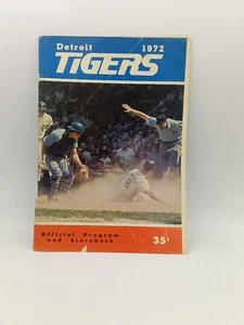 1972 Detroit Tigers vs Kansas City Royals UnScored Program Scorecard - Picture 1 of 3