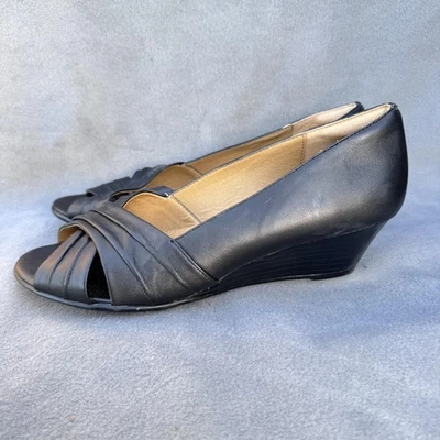 Softspots Shoes Womens Size 8.5 W Black Wedge Peep Toe Comfort Pumps 757301 - Image 1 of 4