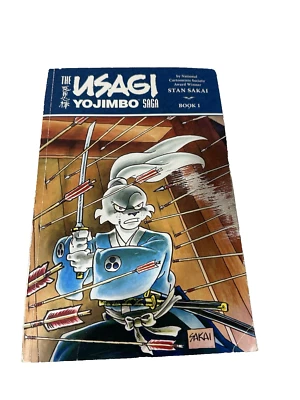 Usagi Yojimbo Saga Livro 1 Capa Mole Nova Graphic Novel Stan Sakai - Imagem 1 de 4