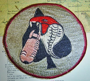 Flight Patch - USAAF - 678th Bomb Squadron - Japan - Burma - WWII - D.012 - Picture 1 of 2
