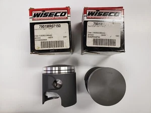 Suzuki T500 TR500 Wiseco Left & Right Piston Set  +1.5mm 71.5mm Bore GT750 RACE  - Picture 1 of 2