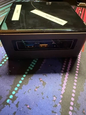 INTEL NUC7i5BNH i5 7260U 2,20 GHz 8 GB RAM 230 GB SSD incluido, + adaptador de corriente Foto 1 de 4