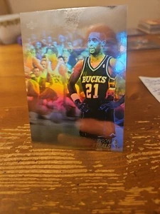 CUBIERTA SUPERIOR NBA BALONCESTO 1991-1992 #AW2 ALVIN ROBERTSON BUCKS ROBA HOLOGRAMA - Imagen 1 de 1