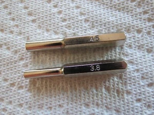  3.8mm & 4.5mm N64 SNES NES Gameboy Super Nintendo Sega Screwdriver Security Bit - Bild 1 von 2