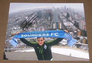 JORDAN MORRIS SIGNED 8x10 inch PHOTO SEATTLE SOUNDERS FC SOCCER MLS - Picture 1 of 1