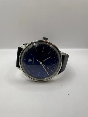 Reloj de pulsera Junkers 906010.811689 esfera azul correa de cuero negro Foto 1 de 4