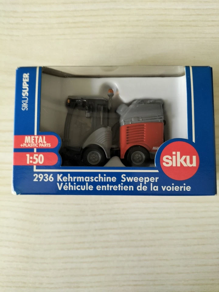 Siku Super 1:50 Cod.  2936 Macchina Pulizia Strade Kehrmaschine "Hako" - Immagine 1 di 1