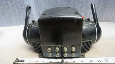 LIONEL POSTWAR O ZW TRANSFORMER NO BADGE  633752 - Image 1 of 4