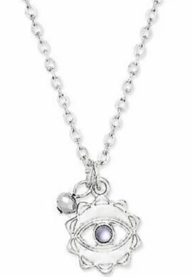 Collar colgante para mujer Inspired Life con mal de ojo y dije plateado Foto 1 de 2