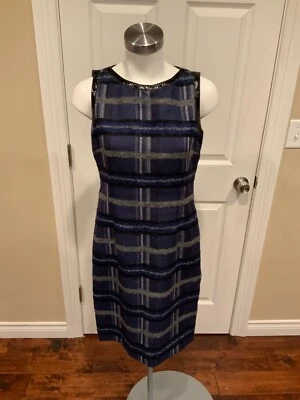 Vestido recto de lana a cuadros azul y gris Akris Punto, talla 6 (US) 38 (FR) Foto 1 de 4