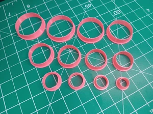 Polymer Clay Cutters - Set of 12 Circles - 8 to 30 mm - for polymer clay and PMC - Picture 1 of 1