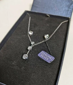 Sterling Silber und Zirkonia Ohrstecker Halskette und Ohrringe 925 Valentinstag - Bild 1 von 4