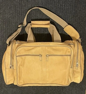 BUTTERY SOFT HIGH QUALITY LEATHER TRAVEL DUFFLE BAG 20” x 16” CREAMY BEIGE - Image 1 of 4
