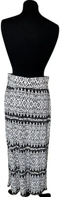 a.n.a A New Approach Maxi Slit Skirt Geometric Print Rayon Blend Women's Size M - Image 1 of 4
