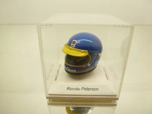 TSM MODEL HELMET RONNIE PETERSON 1977 TEAM TYRRELL - 1:8 - GOOD IN SHOW-CASE 156 - Picture 1 of 6