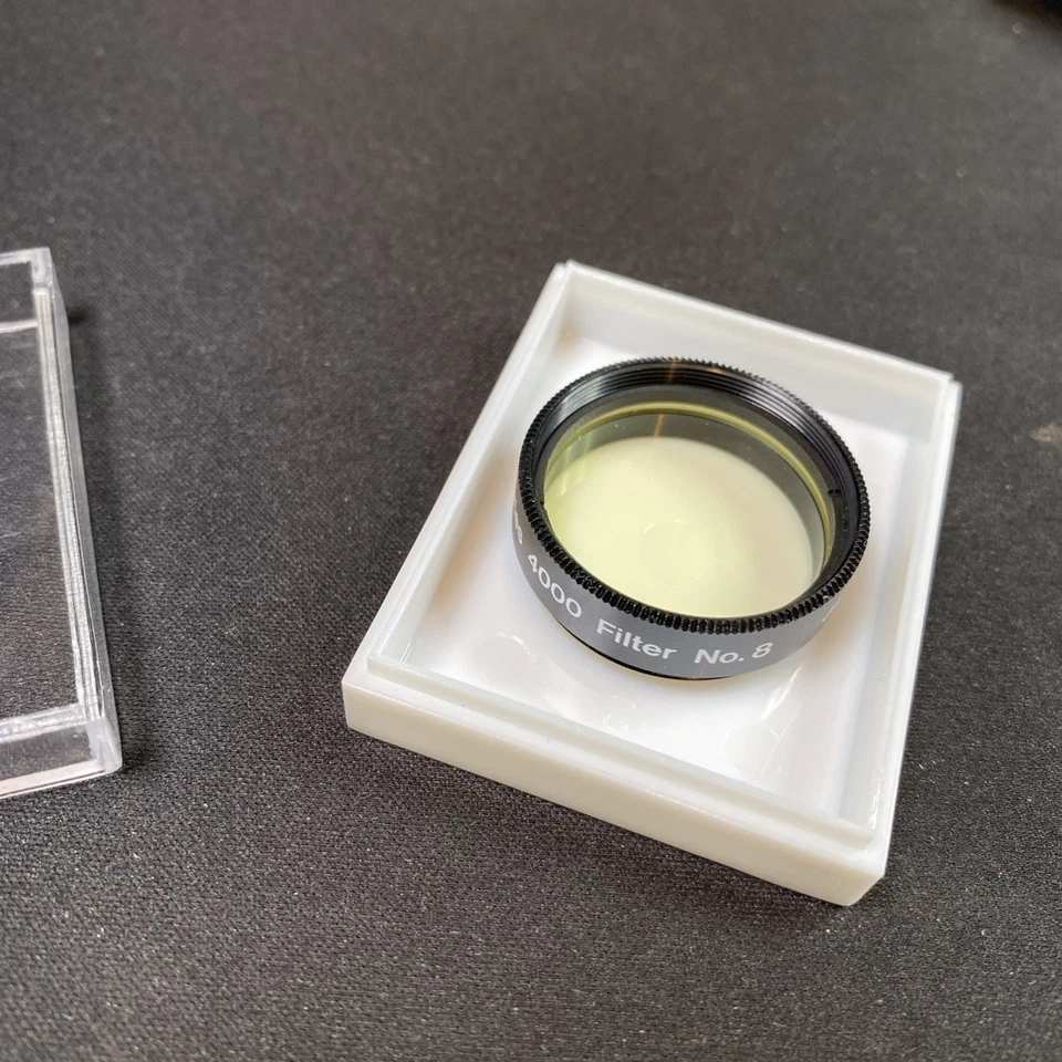 1.25" Meade no. 8 Telescope Eyepiece Filter Series 4000 Made In Japan - Image 1 of 3