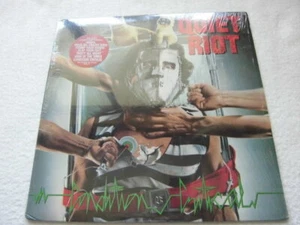 With shrink wrap, Sticker / Quiet Riot / Condition Critical / USA Record / 1984 - Picture 1 of 8