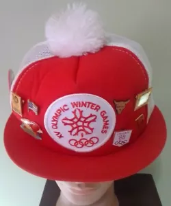 Calgary 1988 XV Winter Olympics Hat Canada Small Brim Bobble Red With Pins - Picture 1 of 12