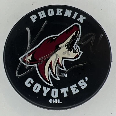 Kyle Turris Signed Autographed Phoenix Coyotes Vintage Logo Puck Utah Hockey - Image 1 of 2