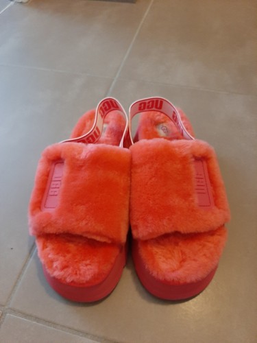 "UGG" SANDALES COMPENSÉES Taille 40 FR