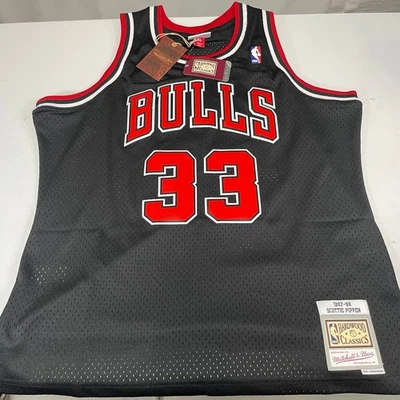 Scottie Pippen Chicago Bulls Mitchell & Ness Black 1997-98 Jersey - Image 1 of 4