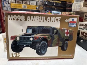M998 Ambulance US Humvee ESCI 1/35 Sealed Contents - Picture 1 of 3