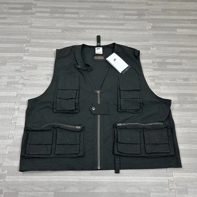 Chaleco de pesca Nike Life utilitario para hombre talla mediana cremallera completa FN3214-010 negro $175 Foto 1 de 4